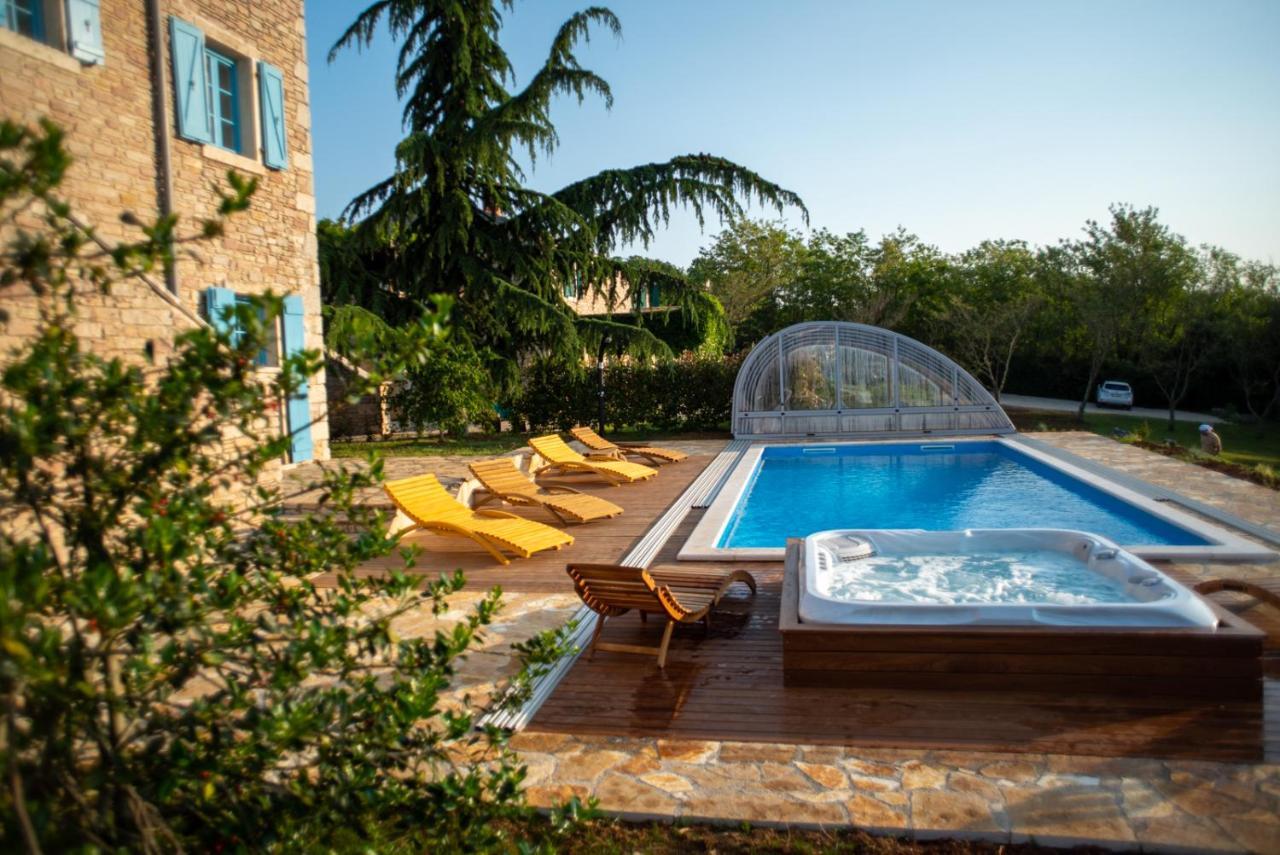 Villa Julijud, Heated Pool, Jacuzzi, Dome And Sauna Brajkovici  Exterior foto